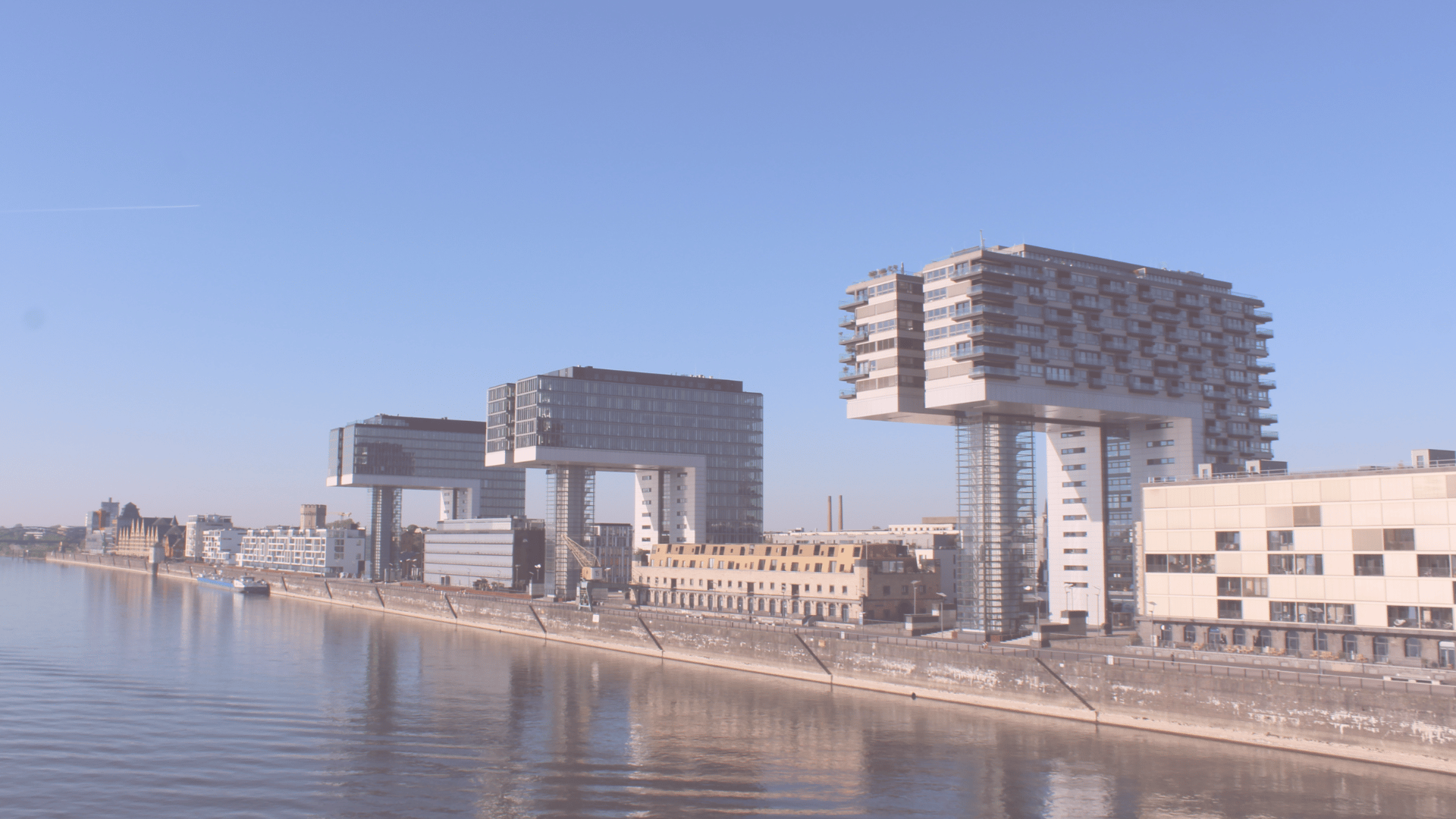 Die Kranhäuser im Rheinauhafen Köln